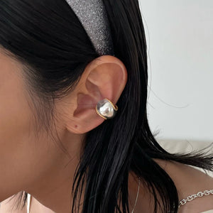 Brinco de cartilagem Ear Cuff Grosso Redondo Prateado com Borda Dourada 1 Peça