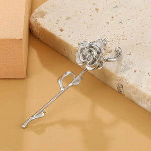 Brinco de Cartilagem Ear Cuff Galho de Rosa 1 Peça Única Dourado Rosê