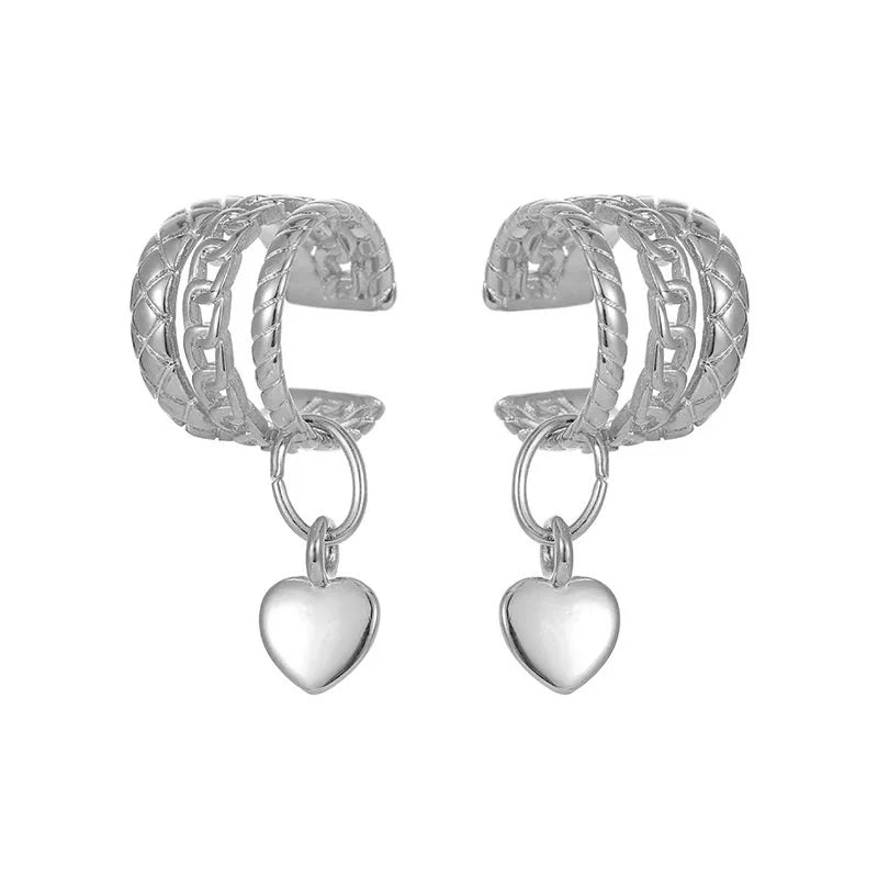 44684889817325Brinco de Cartilagem Ear Cuff Grosso 3 Camadas com Pingente de Coração 2 Peças