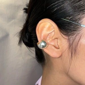 Brinco de cartilagem Ear Cuff Grosso Redondo Prateado com Borda Dourada 1 Peça