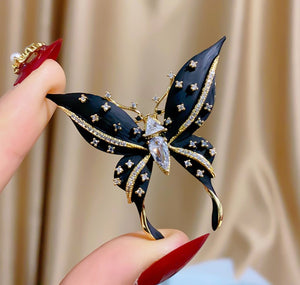 Broche de Borboleta Preta