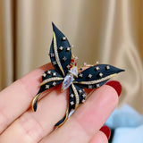 Broche de Borboleta Preta