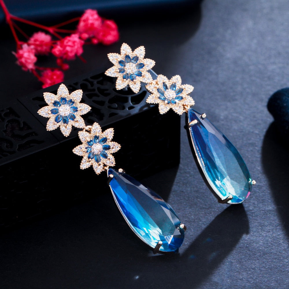 Brinco de Festa Floral Azul Com Gota de Cristal e Zircônias Laszine Shop