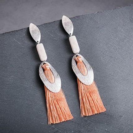 Brinco Tassel Vintage Baki Cinza e Laranja Laszine Shop